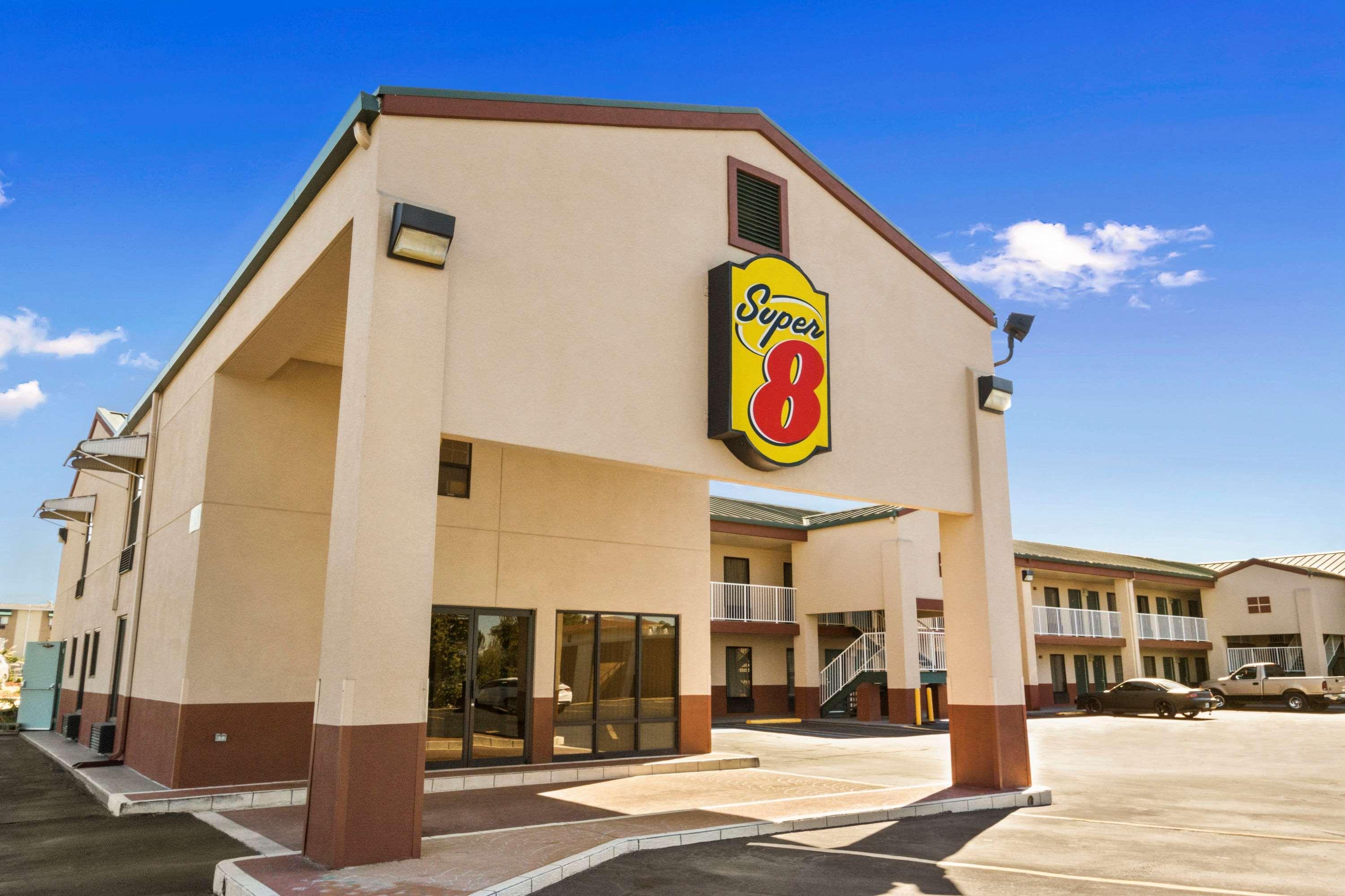 Super 8 By Wyndham Hattiesburg North Extérieur photo